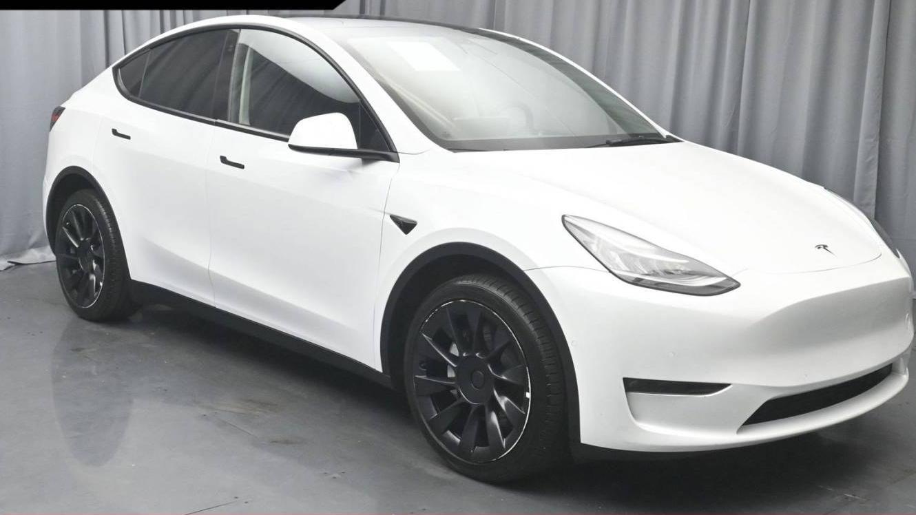 TESLA MODEL Y 2021 5YJYGDEE8MF186792 image